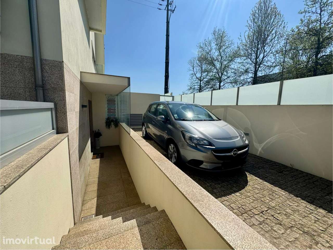 Moradia T3 de Luxo com Piscina Privativa e Jardim – A 20 min. do Porto - Grande imagem: 4/19