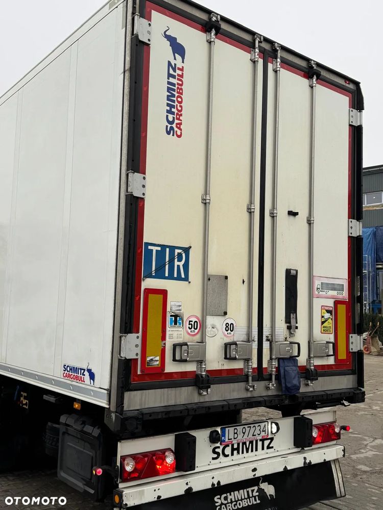 Schmitz Cargobull Chłodnia Thermo king SLXe300 - 4