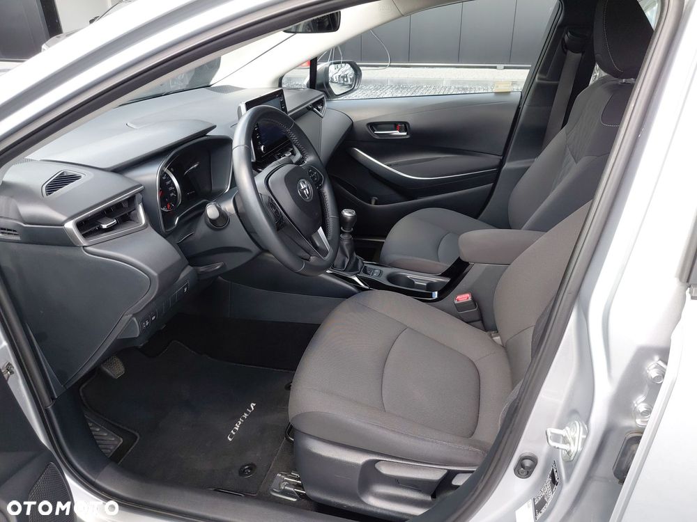 Toyota Corolla - 15