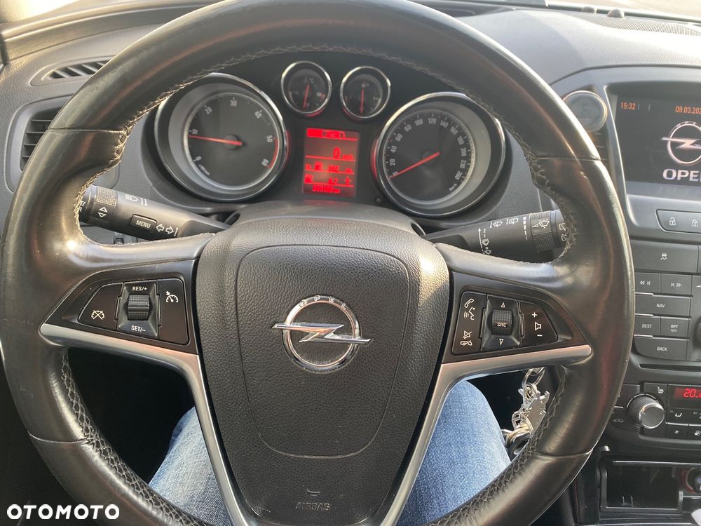 Opel Insignia 2.0 CDTI Cosmo - 9