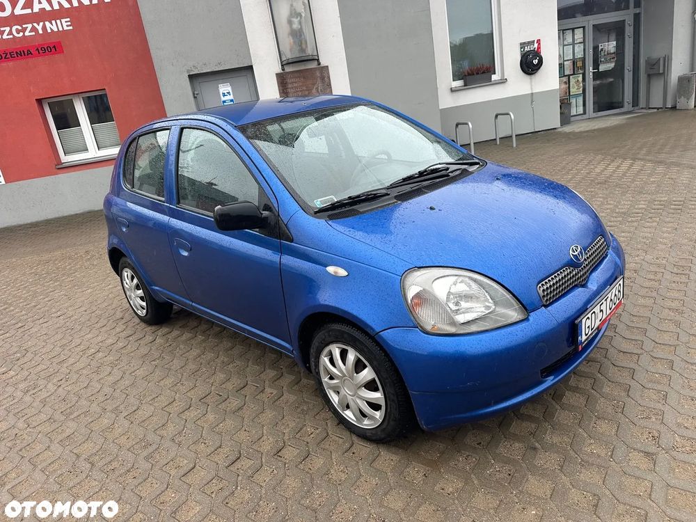 Toyota Yaris 1.0 Luna - 11