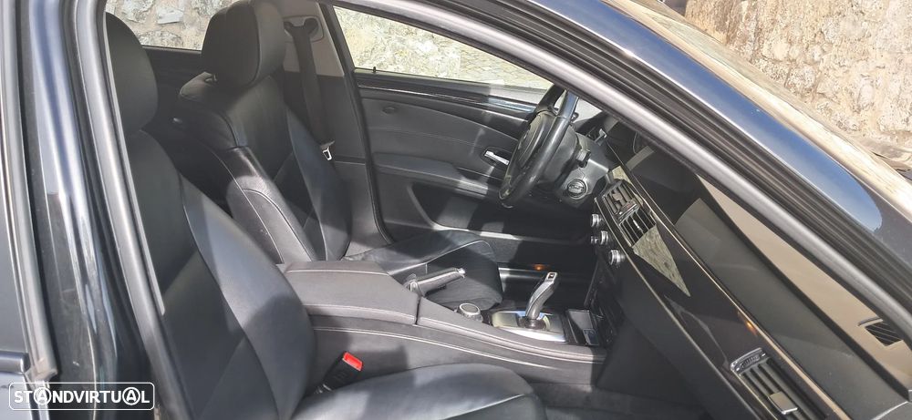 BMW 520 d Touring Aut. - 4