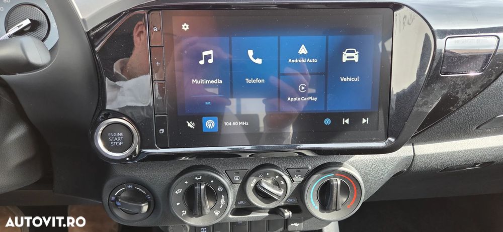 Toyota Hilux 2.4D 150CP 4x4 Double Cab AT Comfort - 22