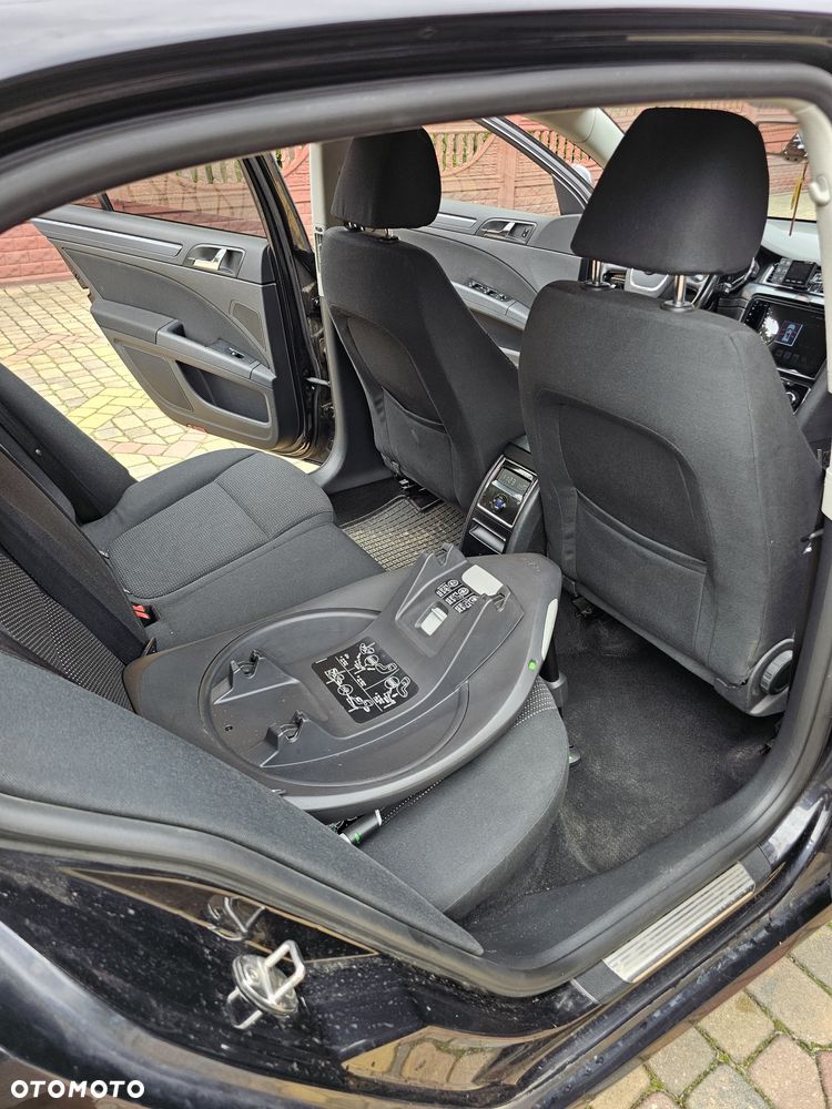 Skoda Superb 2.0 TDI Comfort DSG - 9
