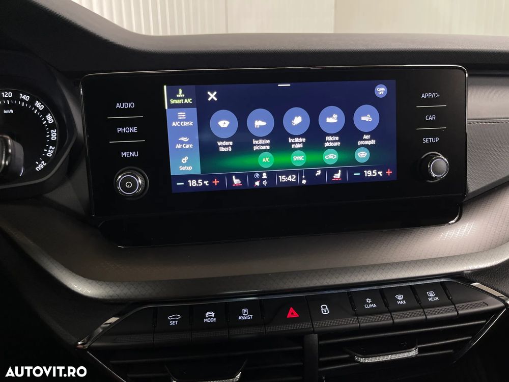 Skoda Octavia 1.5 TSI Ambition - 19