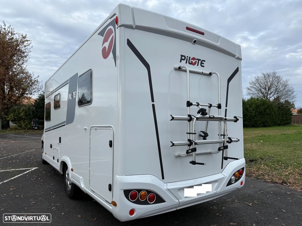 Pilote Expression P746 Automática, Cama Central - 10