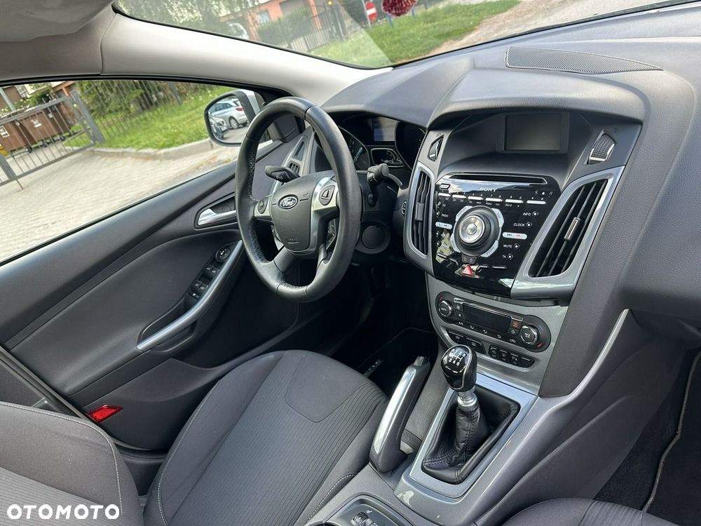 Ford Focus - 16