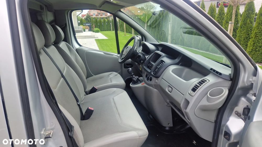 Opel Vivaro - 7