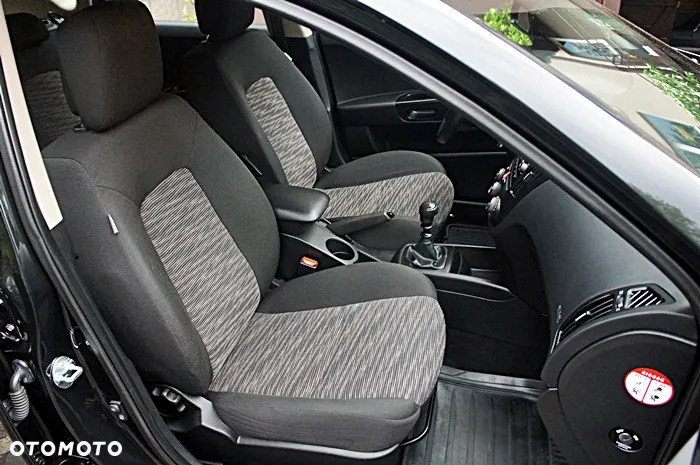 Kia Ceed - 18