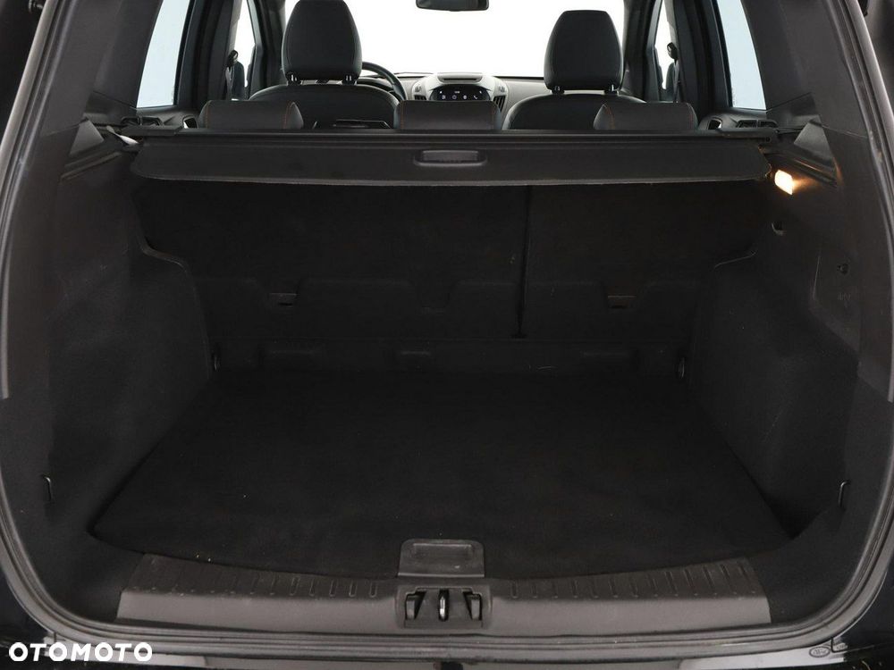 Ford Kuga 1.5 EcoBoost 2x4 ST-Line - 21