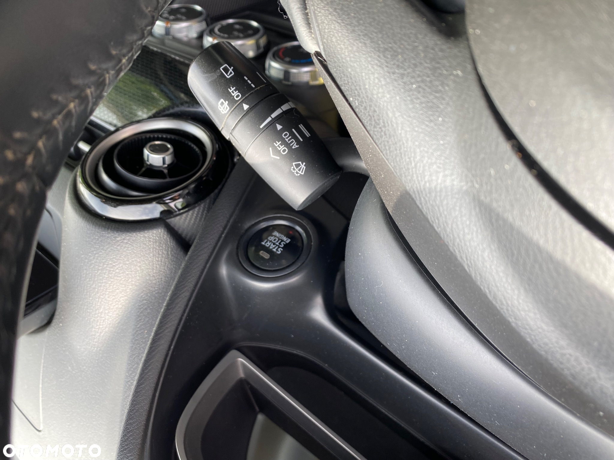 Mazda 2 SKYACTIV-G 90 Exclusive-Line - 18