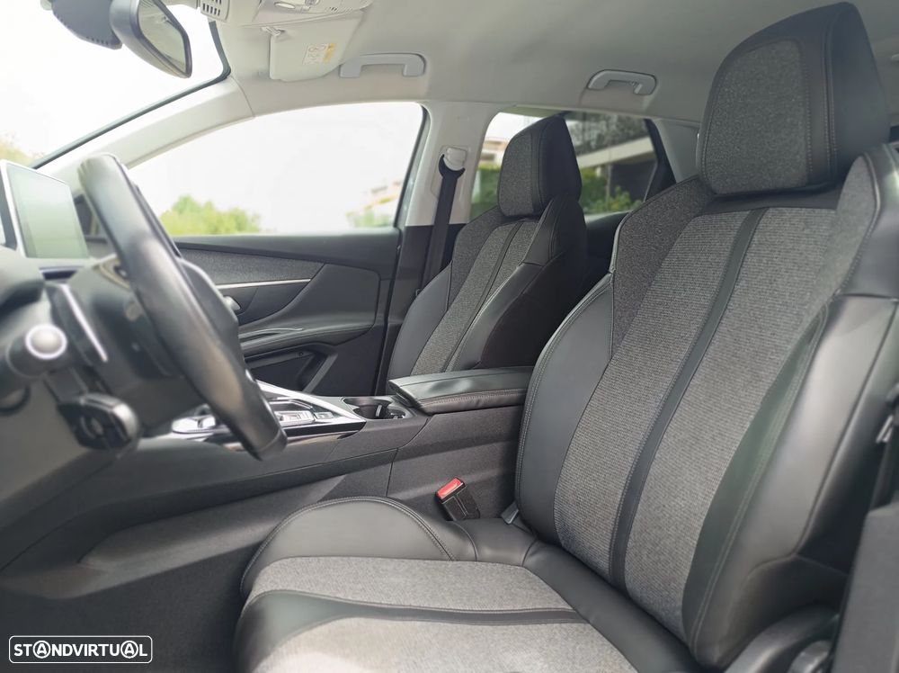 Peugeot 3008 1.5 BlueHDi Allure EAT8 - 6