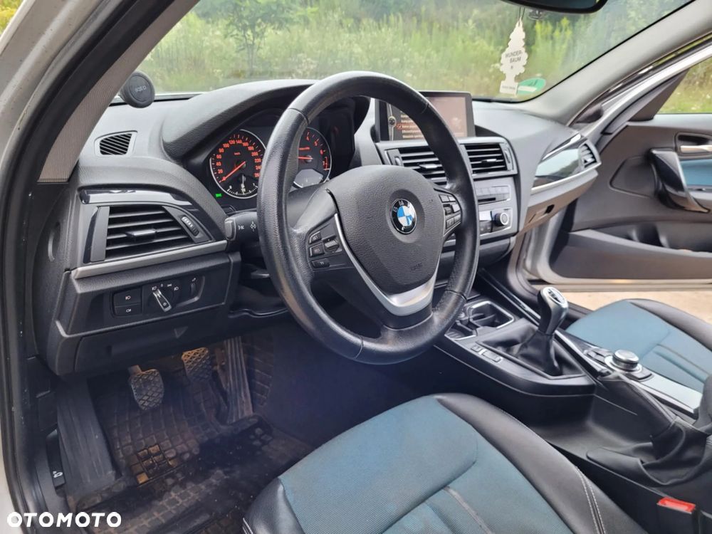 BMW Seria 1 116i Urban Line - 10