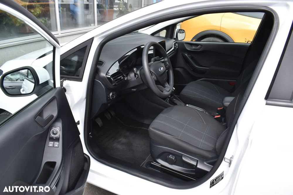 Ford Fiesta - 29