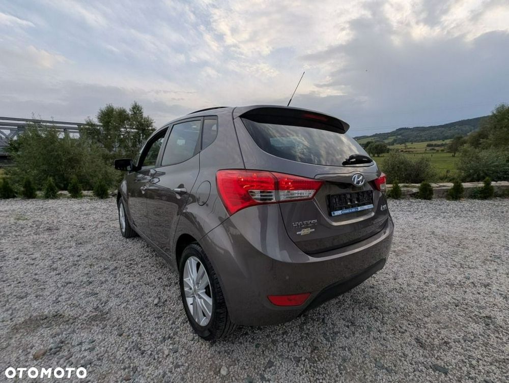 Hyundai ix20 - 9