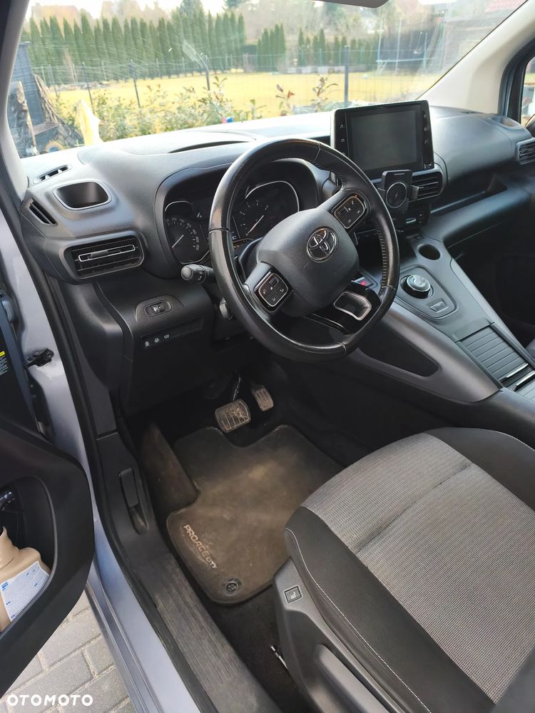 Toyota Proace City Verso 1.5 D-4D Family - 8