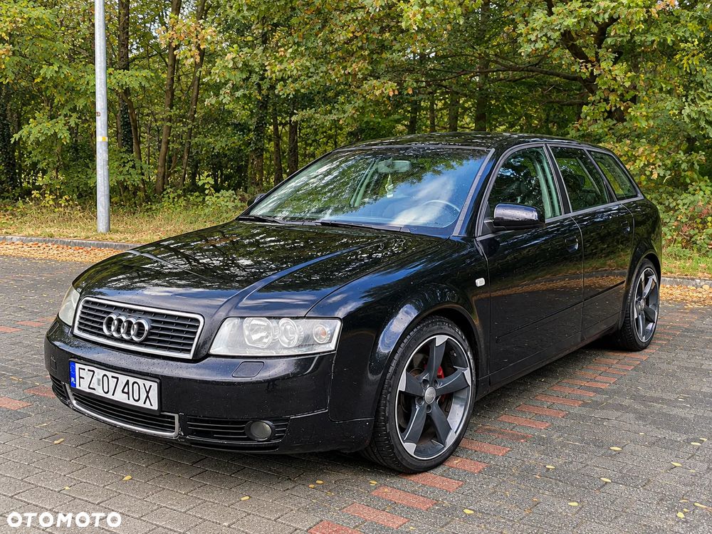 Audi A4 Avant - 1
