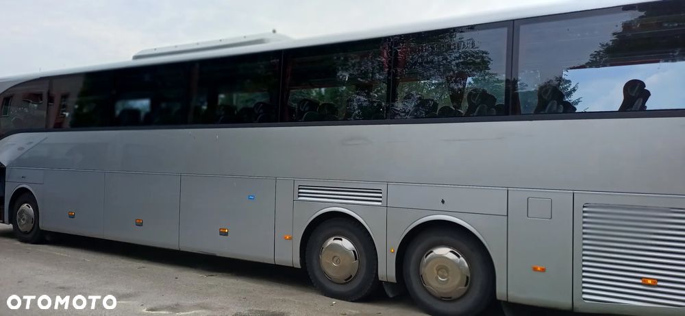 Mercedes-Benz Tourismo 17 RHD - 9