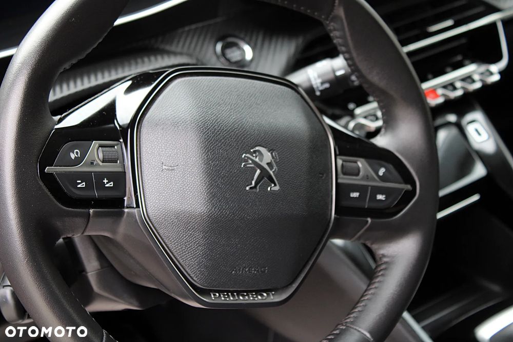Peugeot 2008 - 22