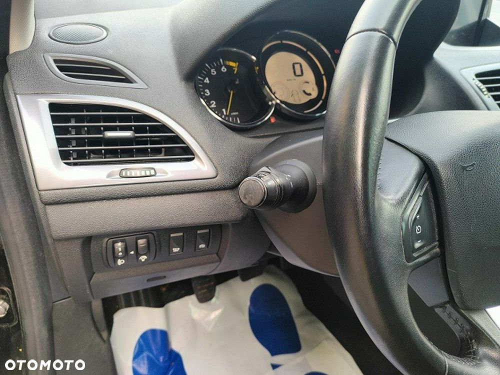 Renault Megane - 17
