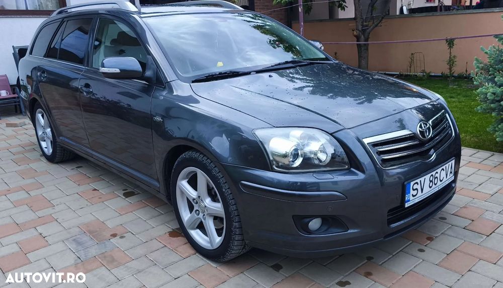 Toyota Avensis 2.2 D-CAT Executive - 2
