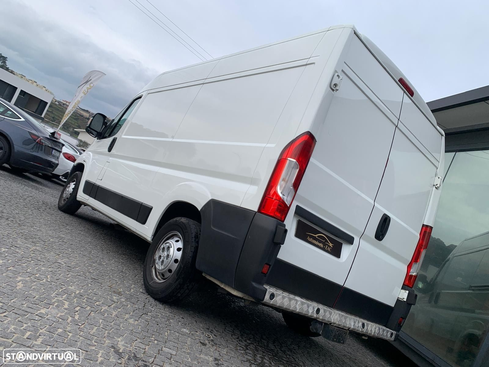 Peugeot Boxer 2.2 BlueHDi 335 L2 CD - 9