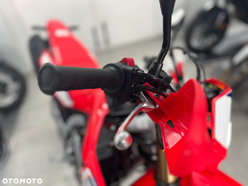 Honda CRF - 11
