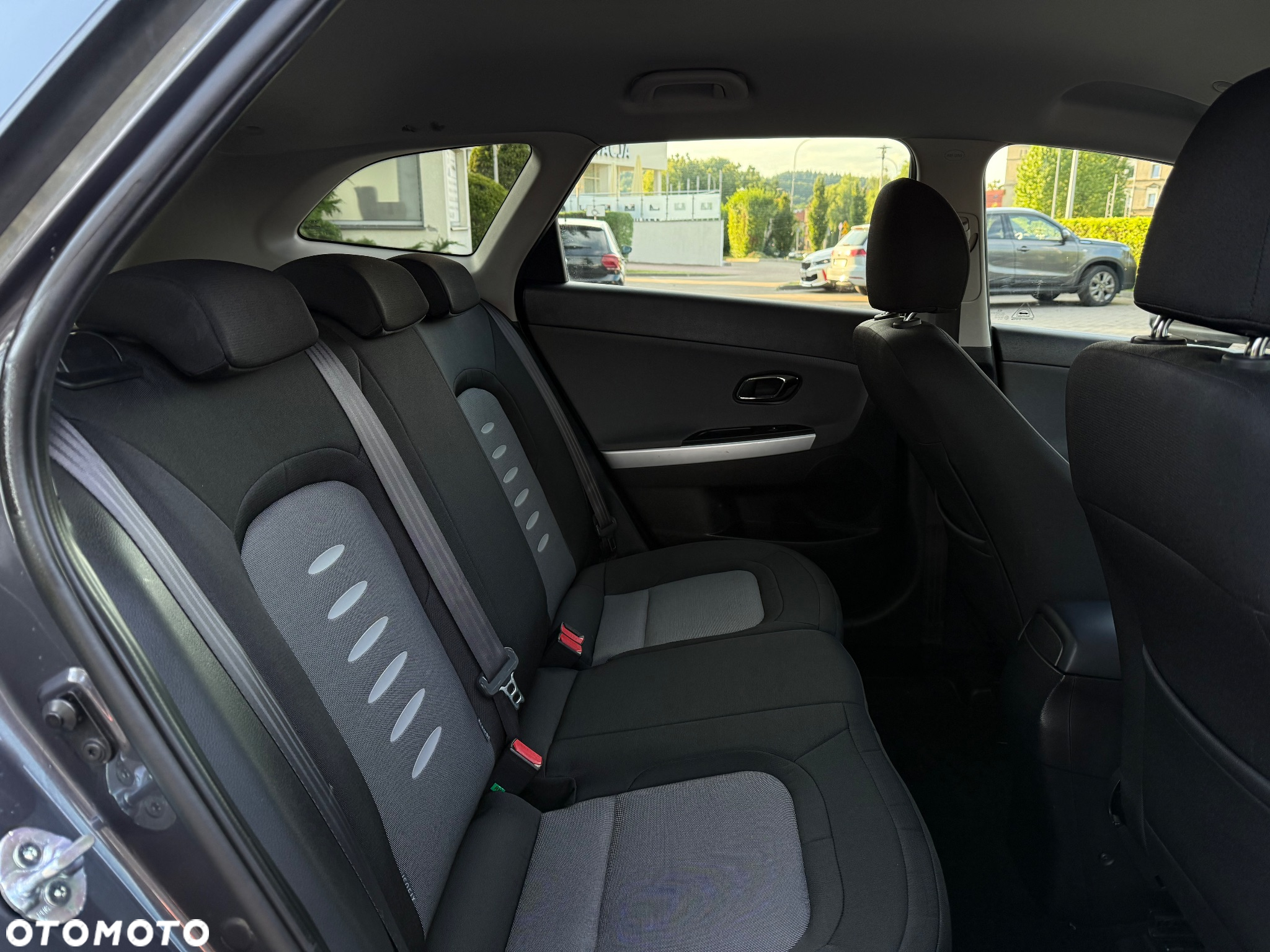 Kia Ceed 1.6 GDI Dream-Team Edition - 39