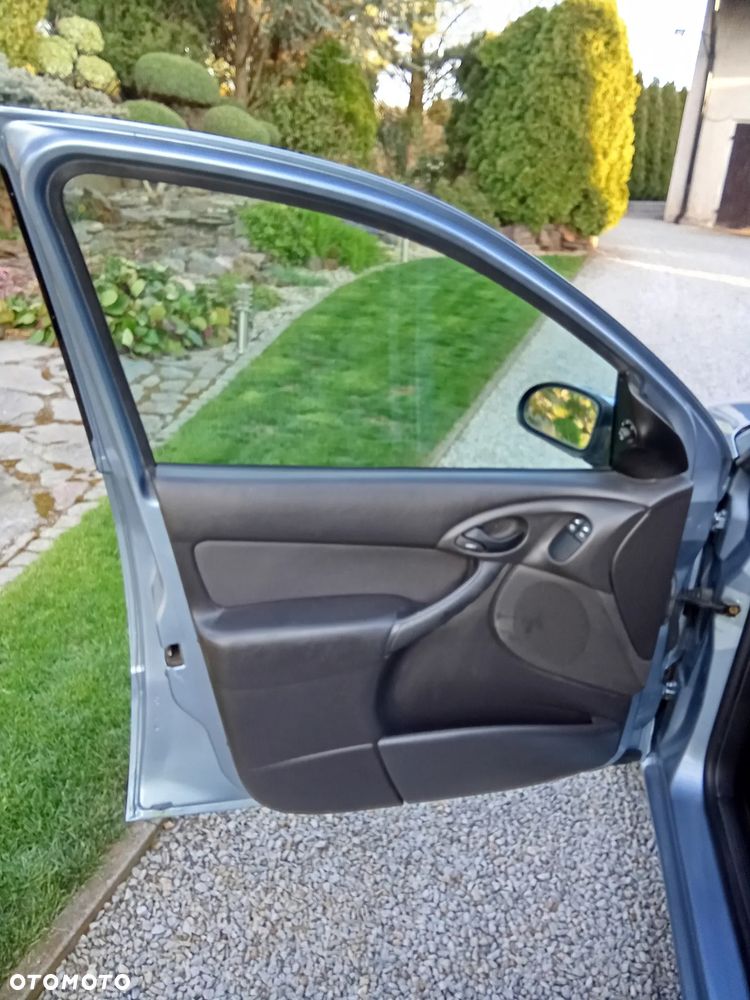 Ford Focus 1.8 TDCi Titanium - 17