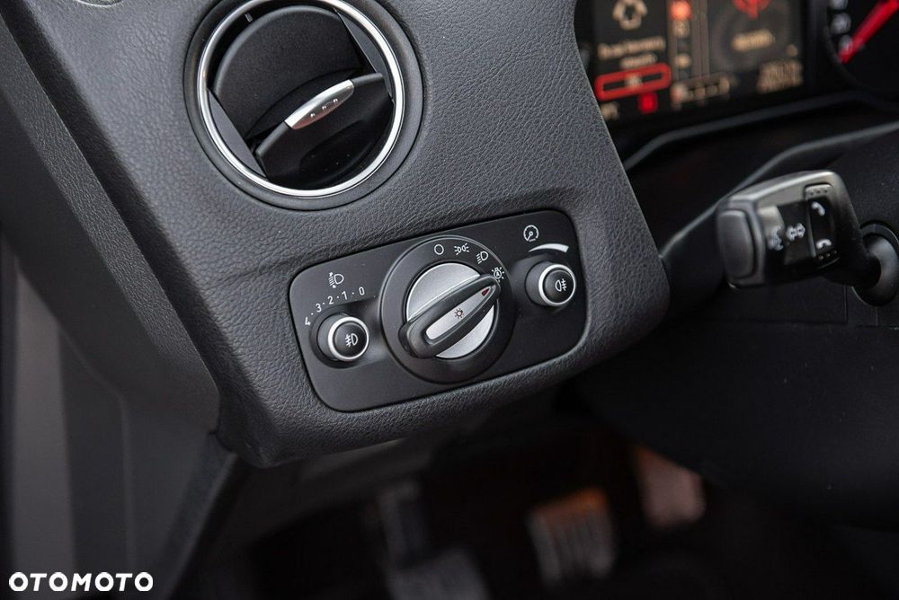 Ford Mondeo 2.0 TDCi Titanium - 24