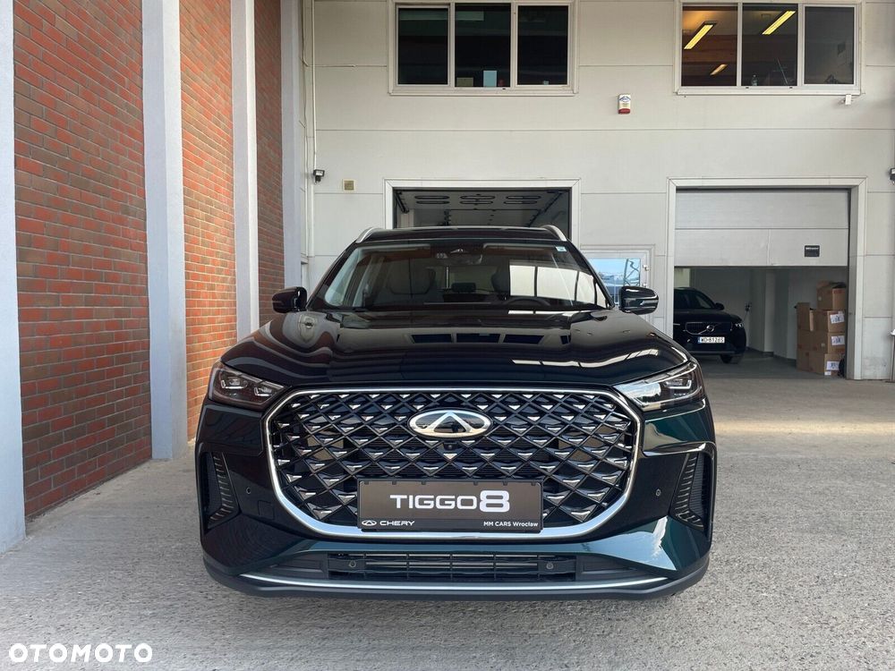 Chery Tiggo 8 1.6 T-GDI Prestige DCT - 9