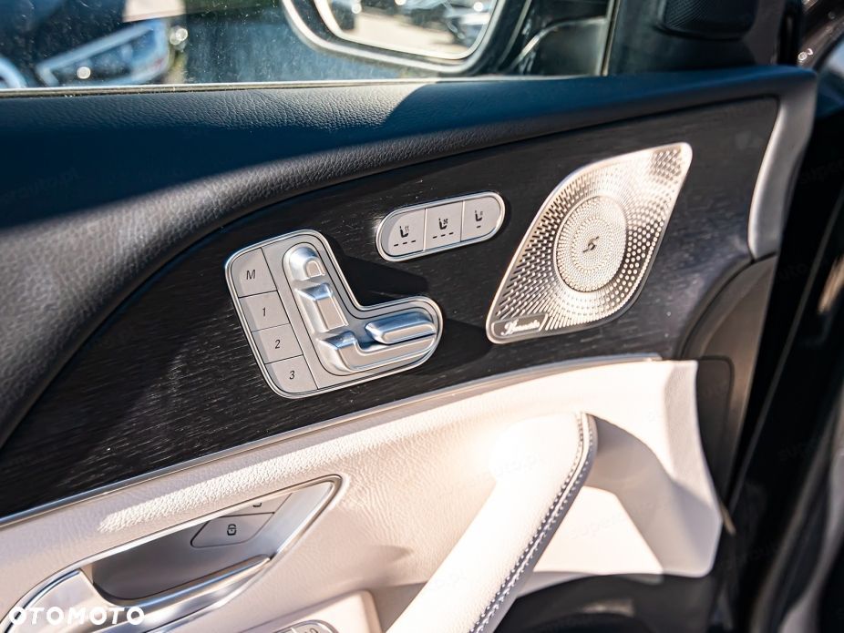 Mercedes-Benz GLE - 13