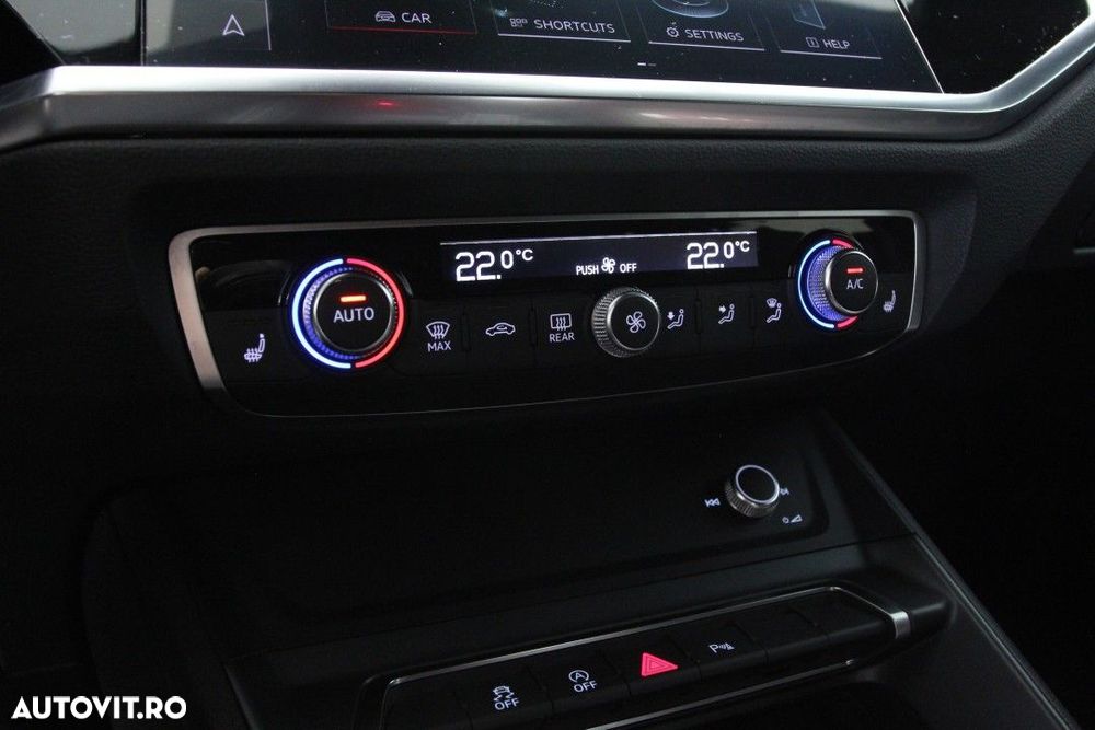Audi Q3 - 11
