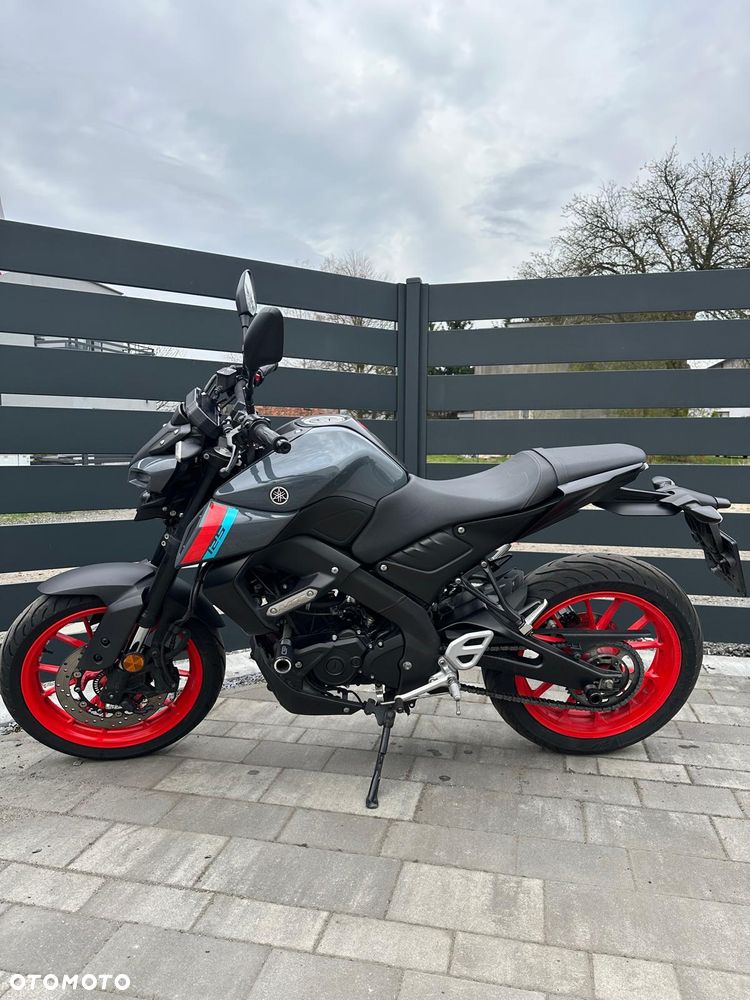 Yamaha MT - 7