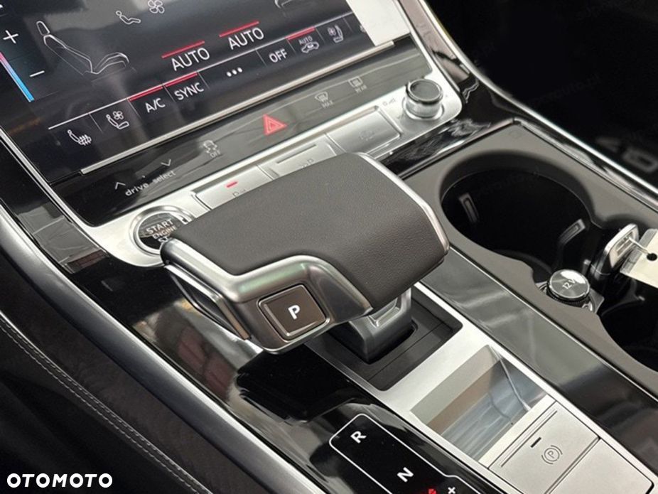 Audi Q7 - 13