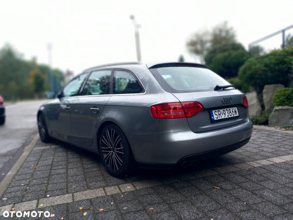 Audi A4 Avant - 12