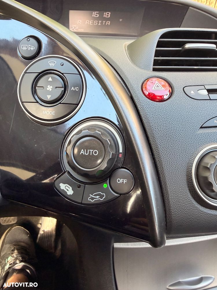 Honda Civic 2.2i-CTDi Comfort - 13