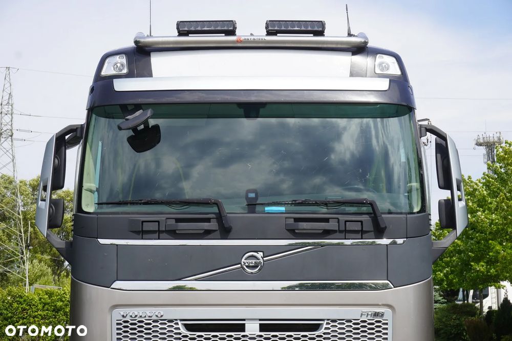 Volvo FH16 750 8x4x4 / 750 KM! / Rama do zabudowy / 4. oś skrętna i podnoszona - 9