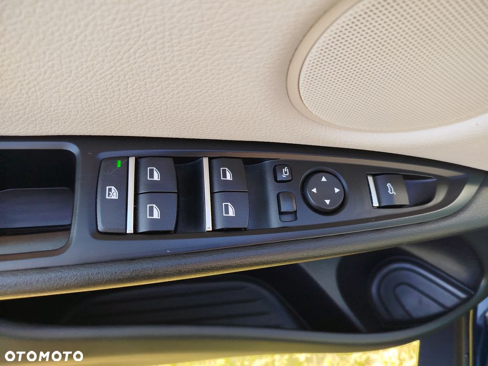 BMW X5 sDrive25d - 35