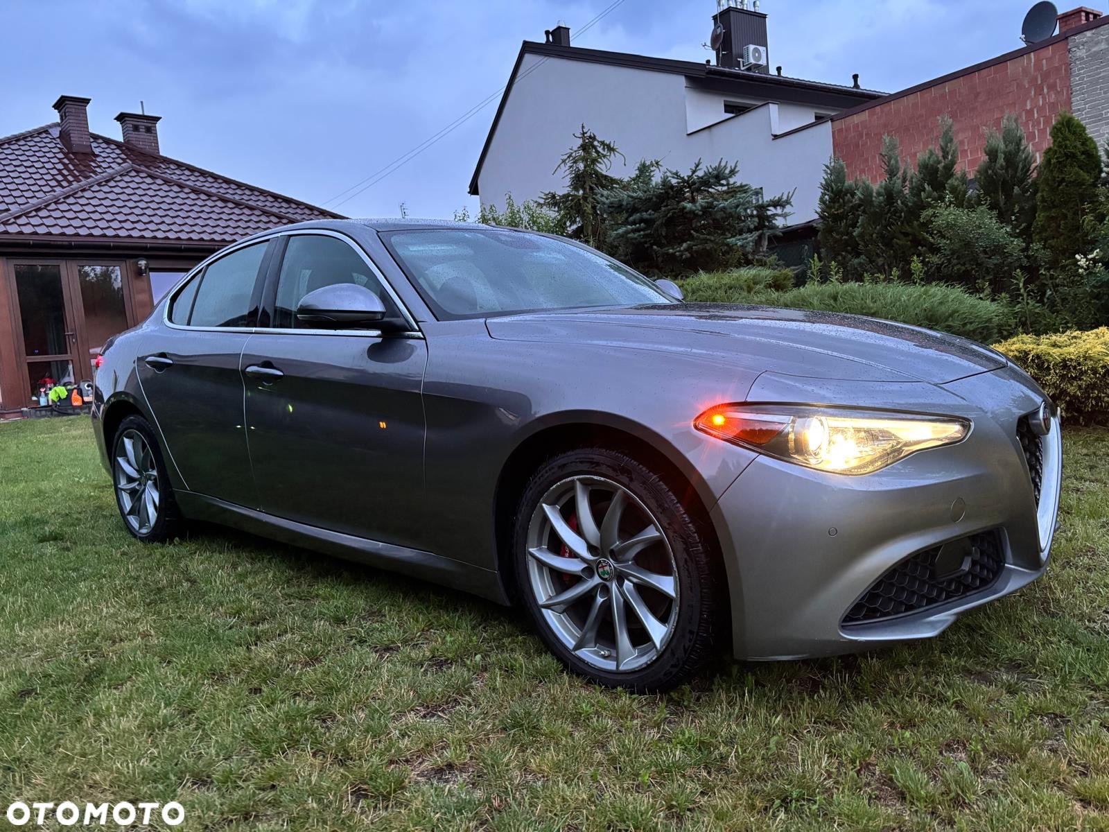 Alfa Romeo Giulia 2.0 Turbo 16V AT8-Q4 Competizione - 8