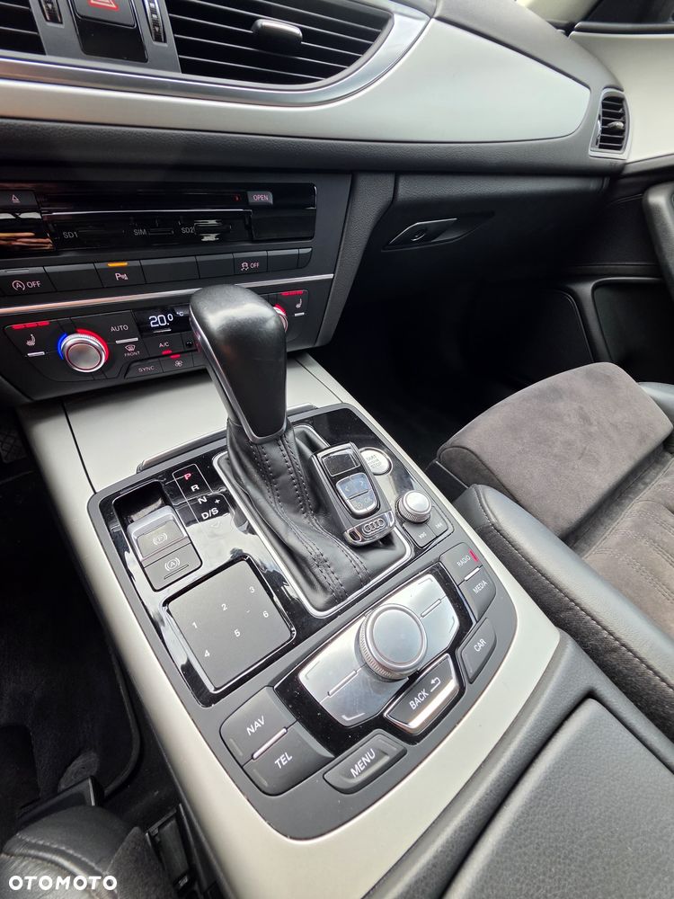 Audi A6 Avant 2.0 TDI Ultra S tronic - 22