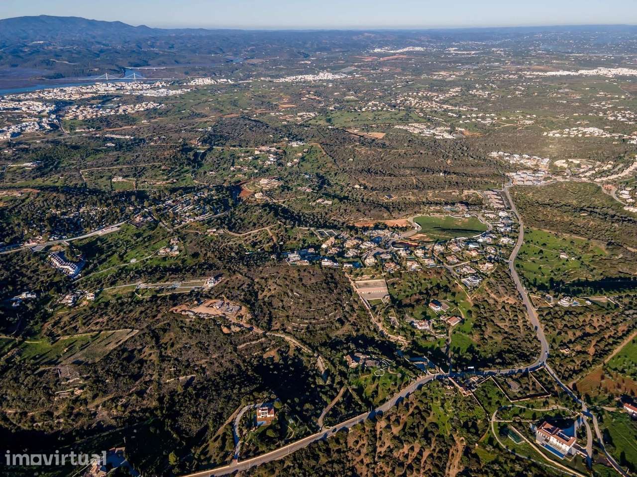 Refúgio Exclusivo sobre o Mar: O Terreno dos Seus Sonhos em Ferragudo - Grande imagem: 4/15