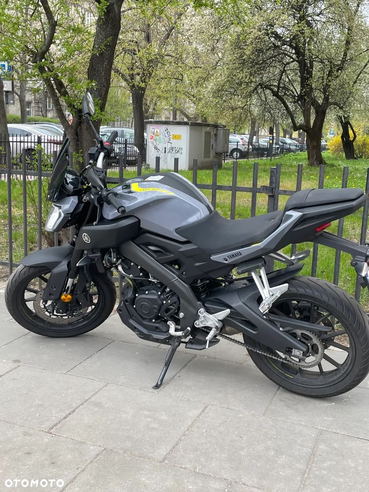 Yamaha MT - 4