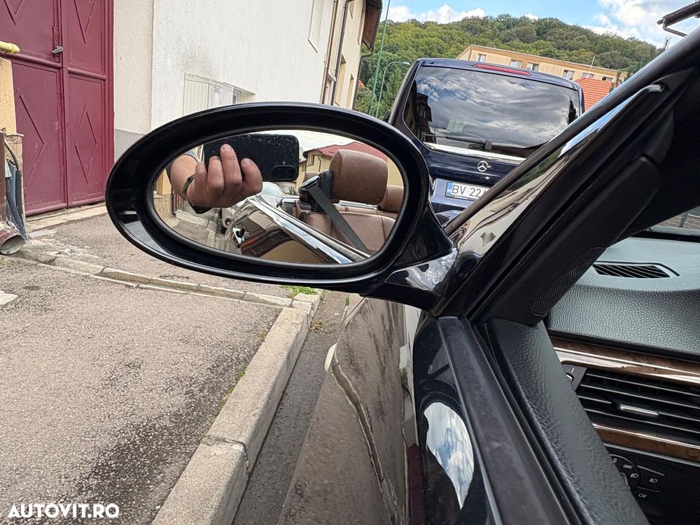 BMW Seria 3 325d Aut. - 34