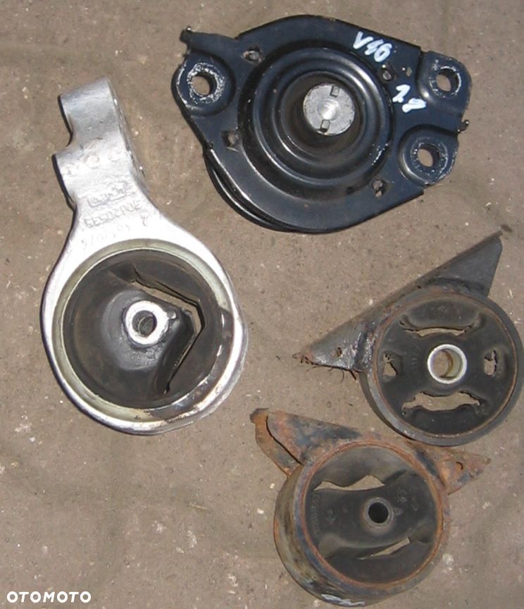 poduszka silnika skrzyni VOLVO V40 1.8 16V automat - 1