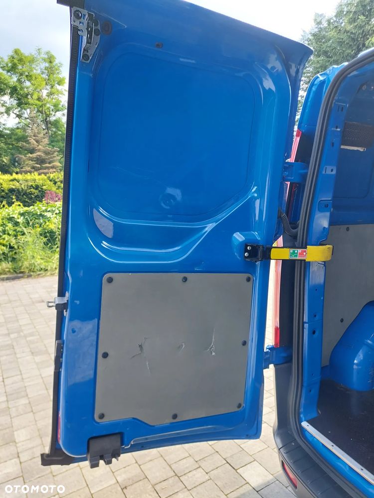Ford Transit Custom - 17