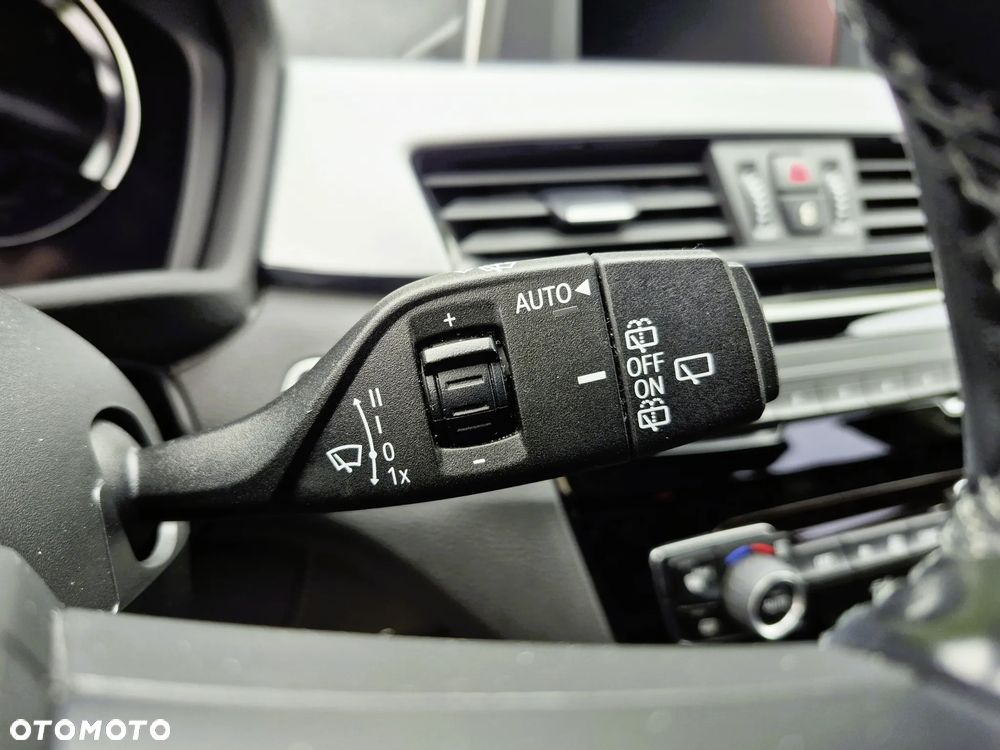 BMW X1 sDrive18i GPF Advantage - 23