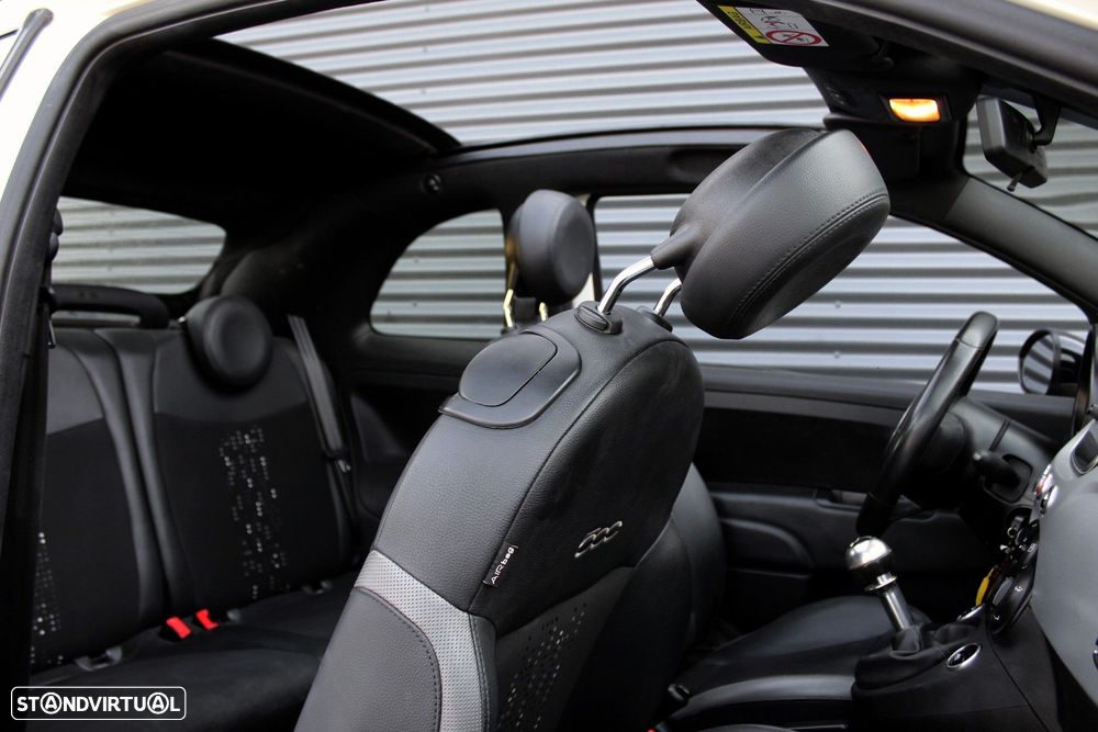 Fiat 500C 1.0 Hybrid Connect - 29