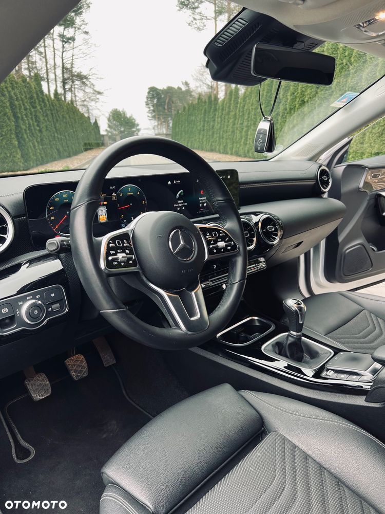 Mercedes-Benz CLA - 7