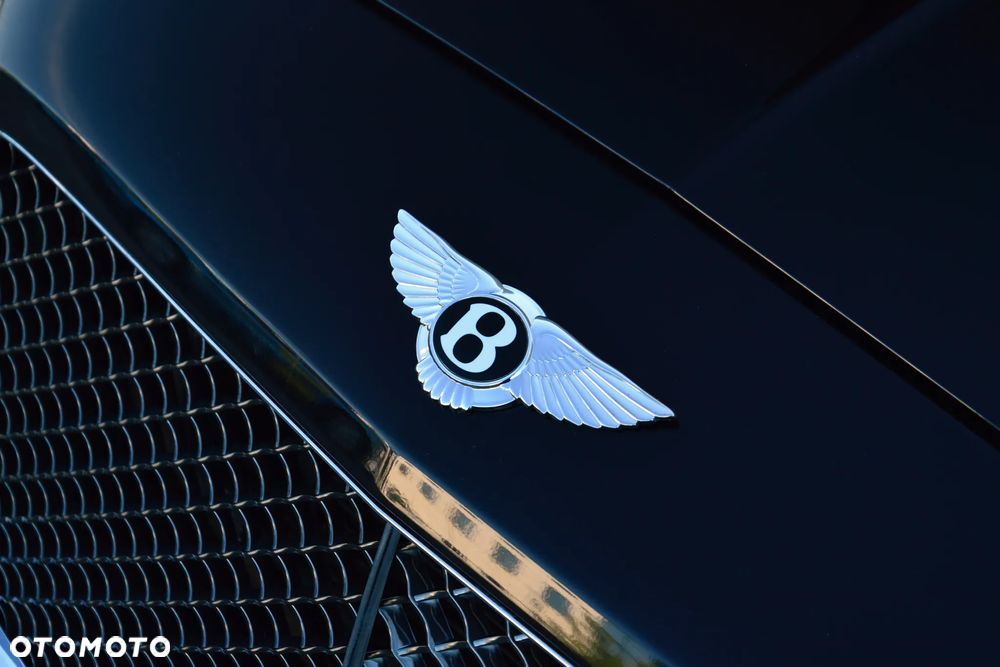 Bentley Continental GT - 11